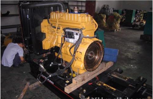 娄底柴油发电机维修_COPY